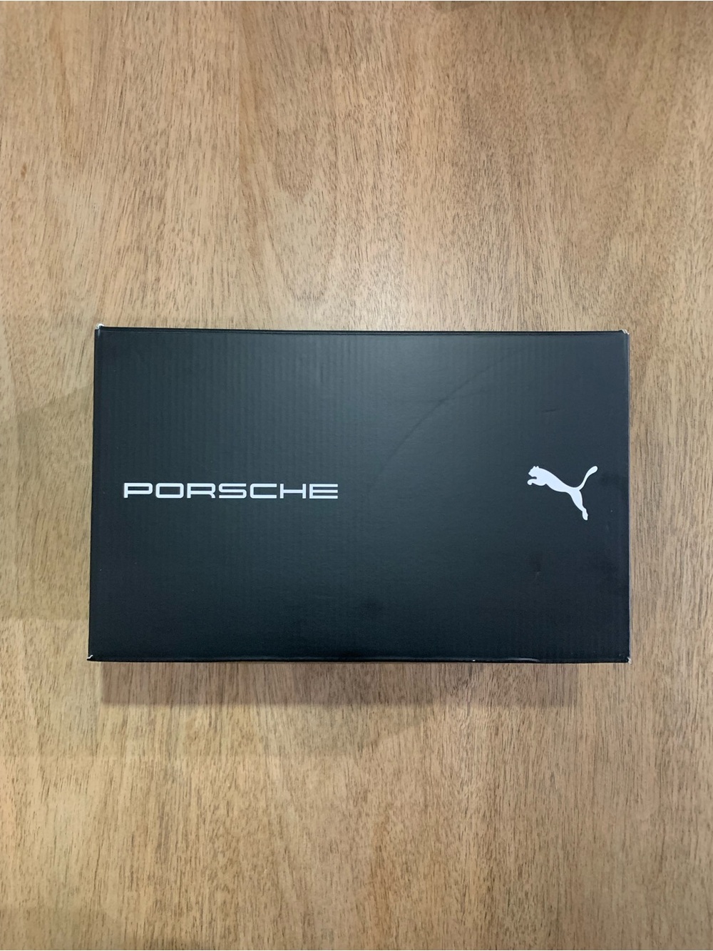 Puma Sneaker Shoe Black and White Logo Empty Box